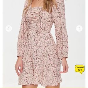 Ditsy Floral Scrunched Dress
